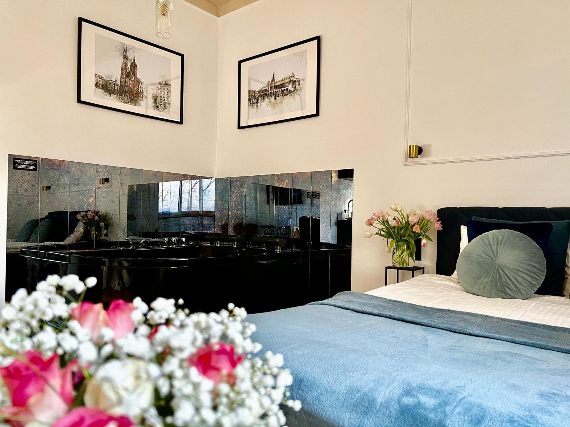 Krakow Old Town Apartment Jacuzzi - Wymeldowanie Do 13 Exterior photo