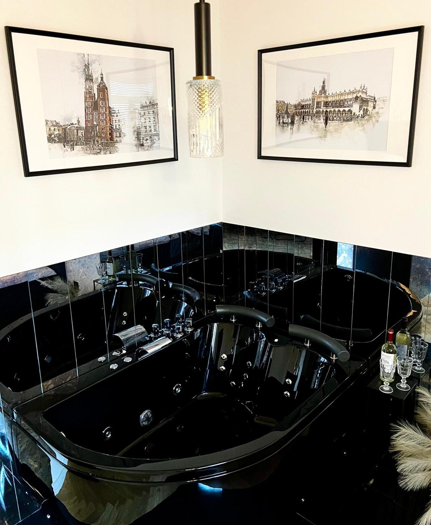 Krakow Old Town Apartment Jacuzzi - Wymeldowanie Do 13 Exterior photo
